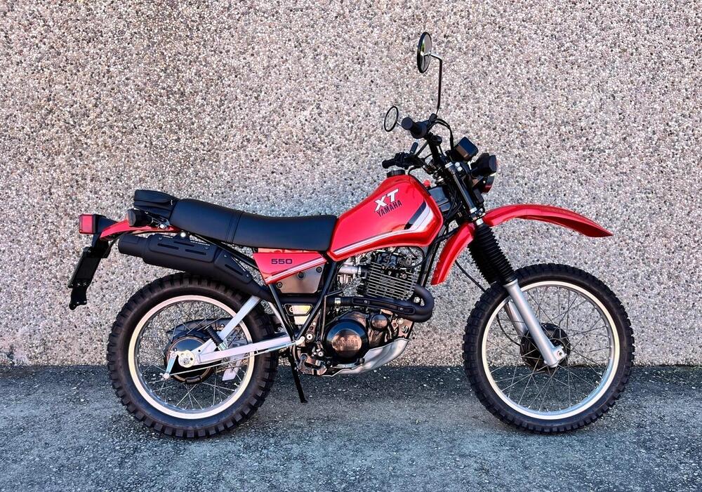 Yamaha XT 550 (2)