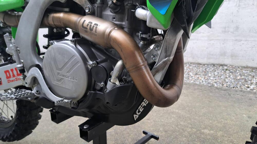 Kawasaki KX 450 (2025) (8)