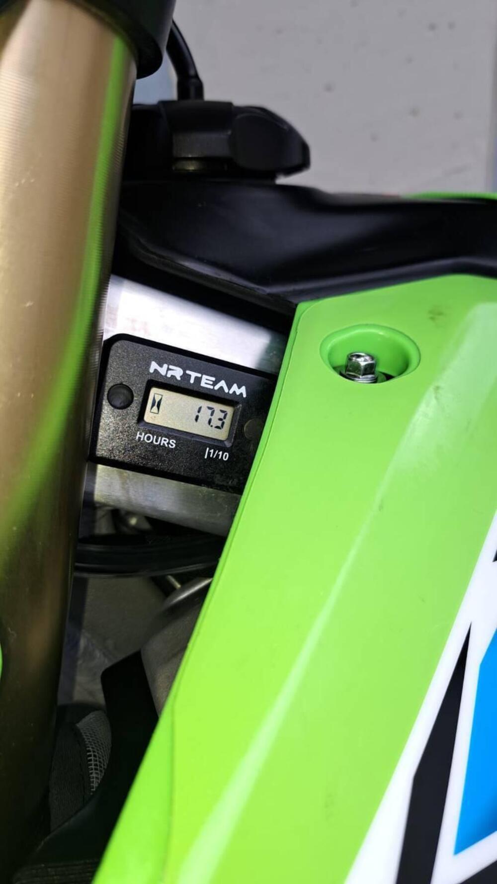 Kawasaki KX 450 (2025) (11)