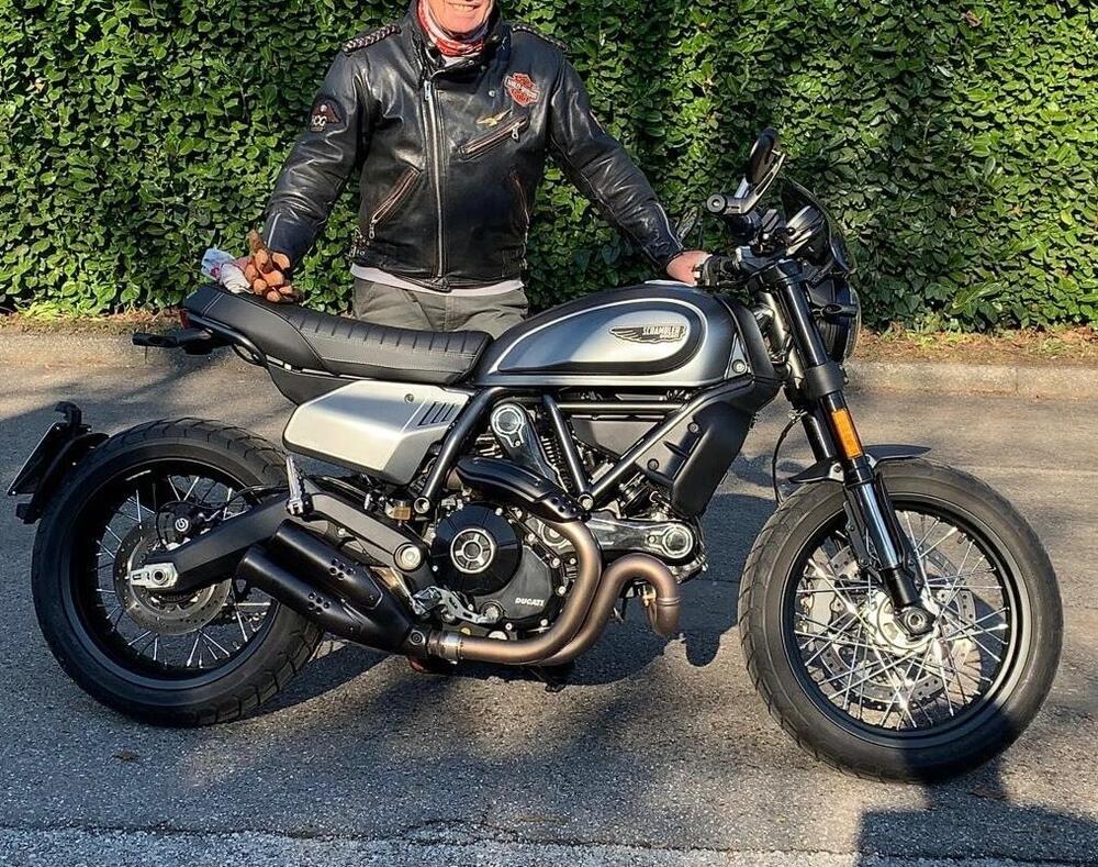 Ducati Scrambler 800 Night Shift (2021 - 22)
