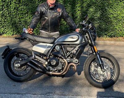 Ducati Scrambler 800 Night Shift (2021 - 22) usata
