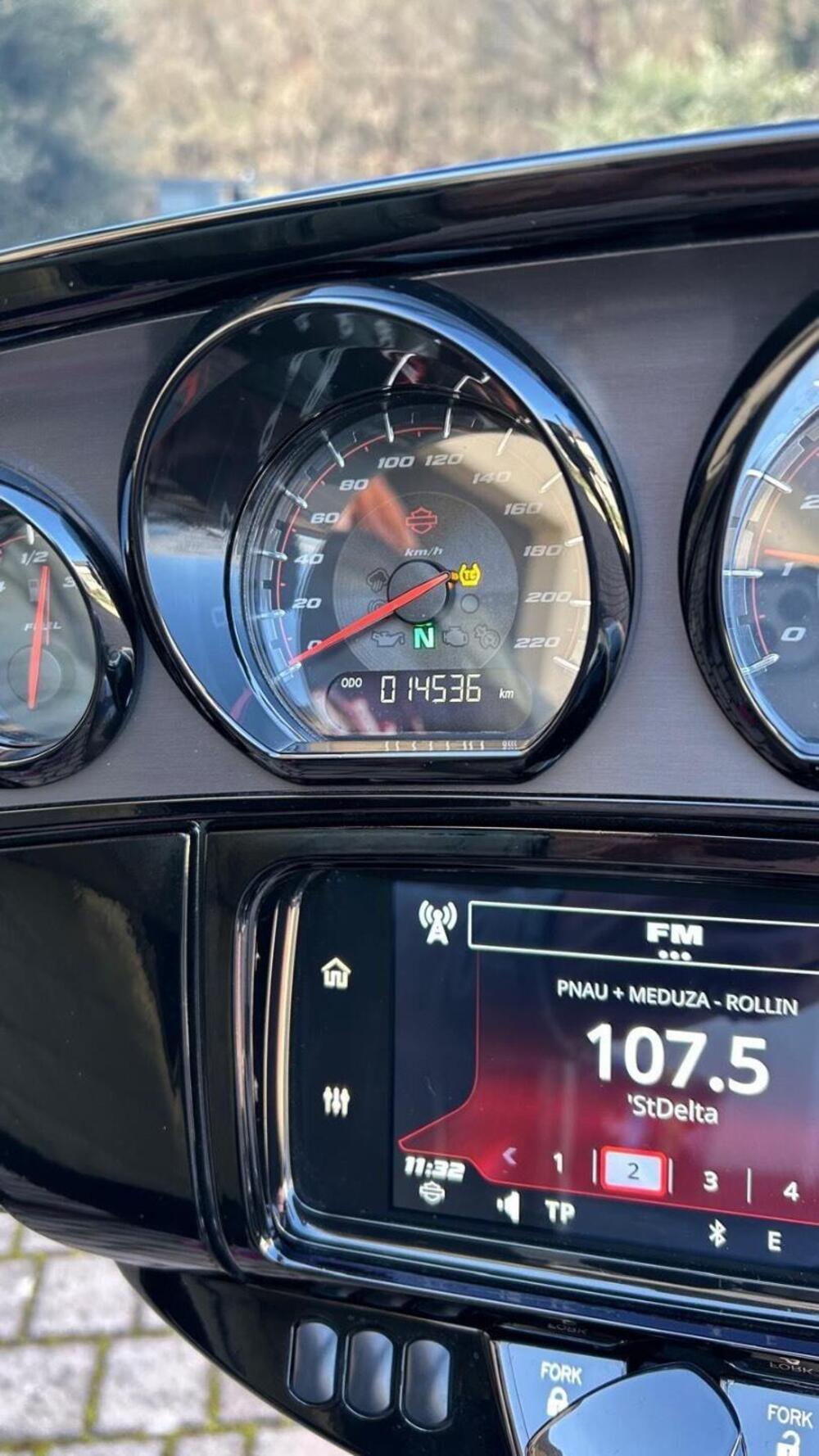 Harley-Davidson 117 Street Glide (2021) - FLHXSE (4)