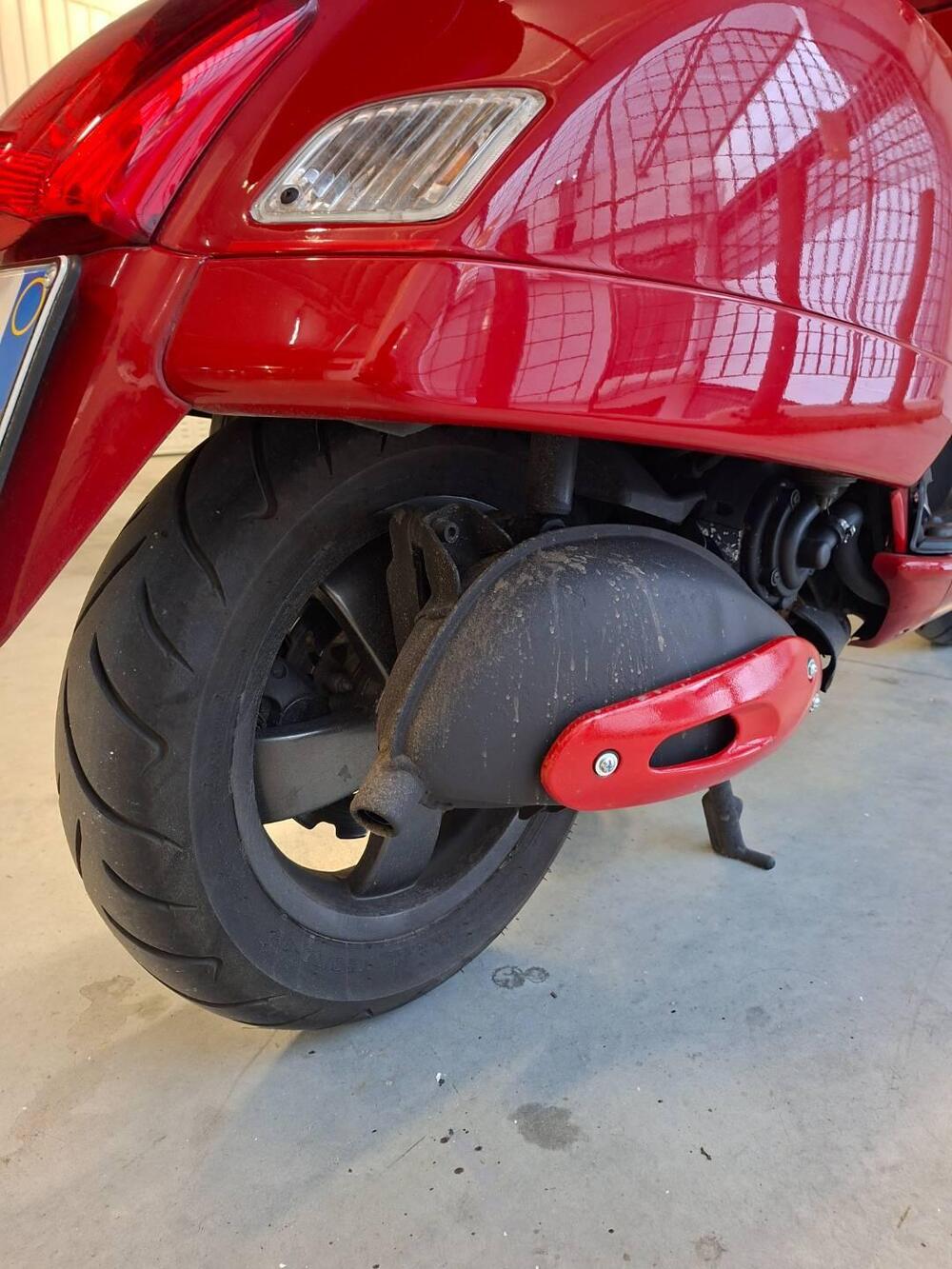 Vespa Granturismo 200 L (8)