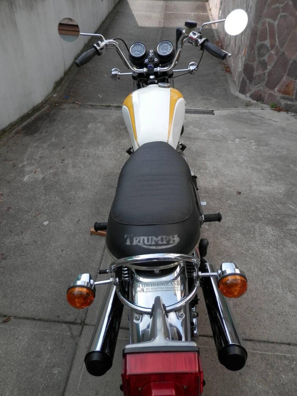 Triumph T 160 Trident (3)