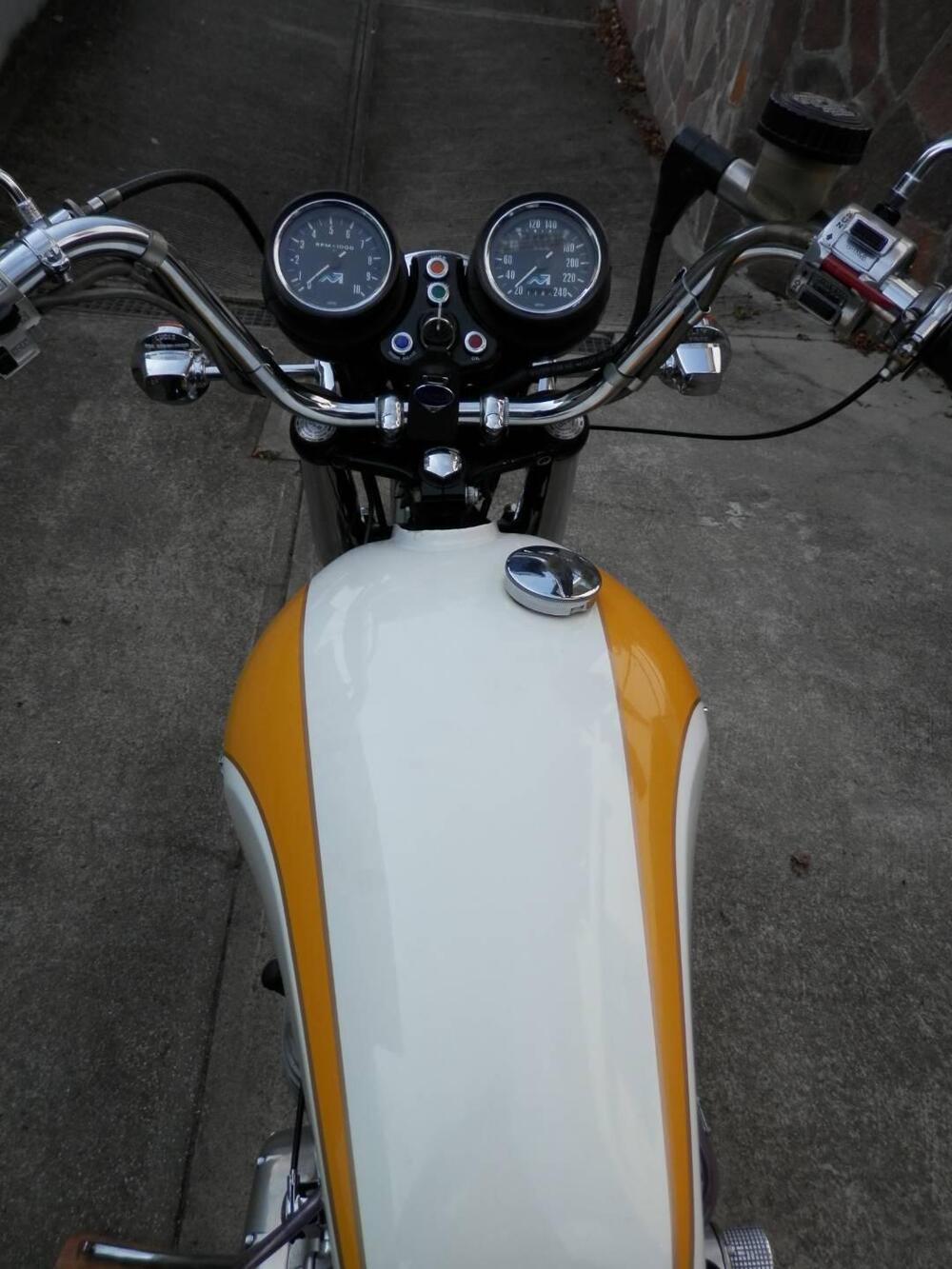 Triumph T 160 Trident (6)