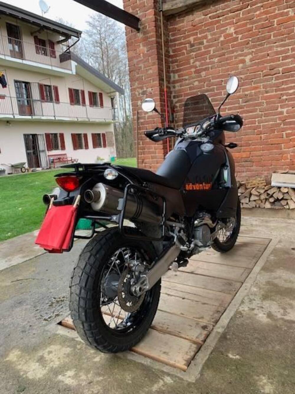 KTM 990 Adventure (2006 - 08) (4)