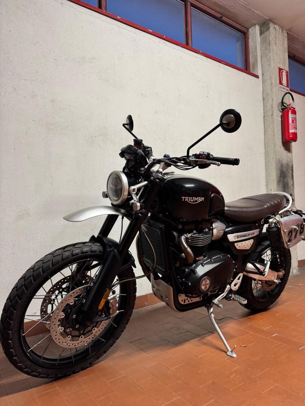 Triumph Scrambler 1200 XC (2021 - 23) (2)