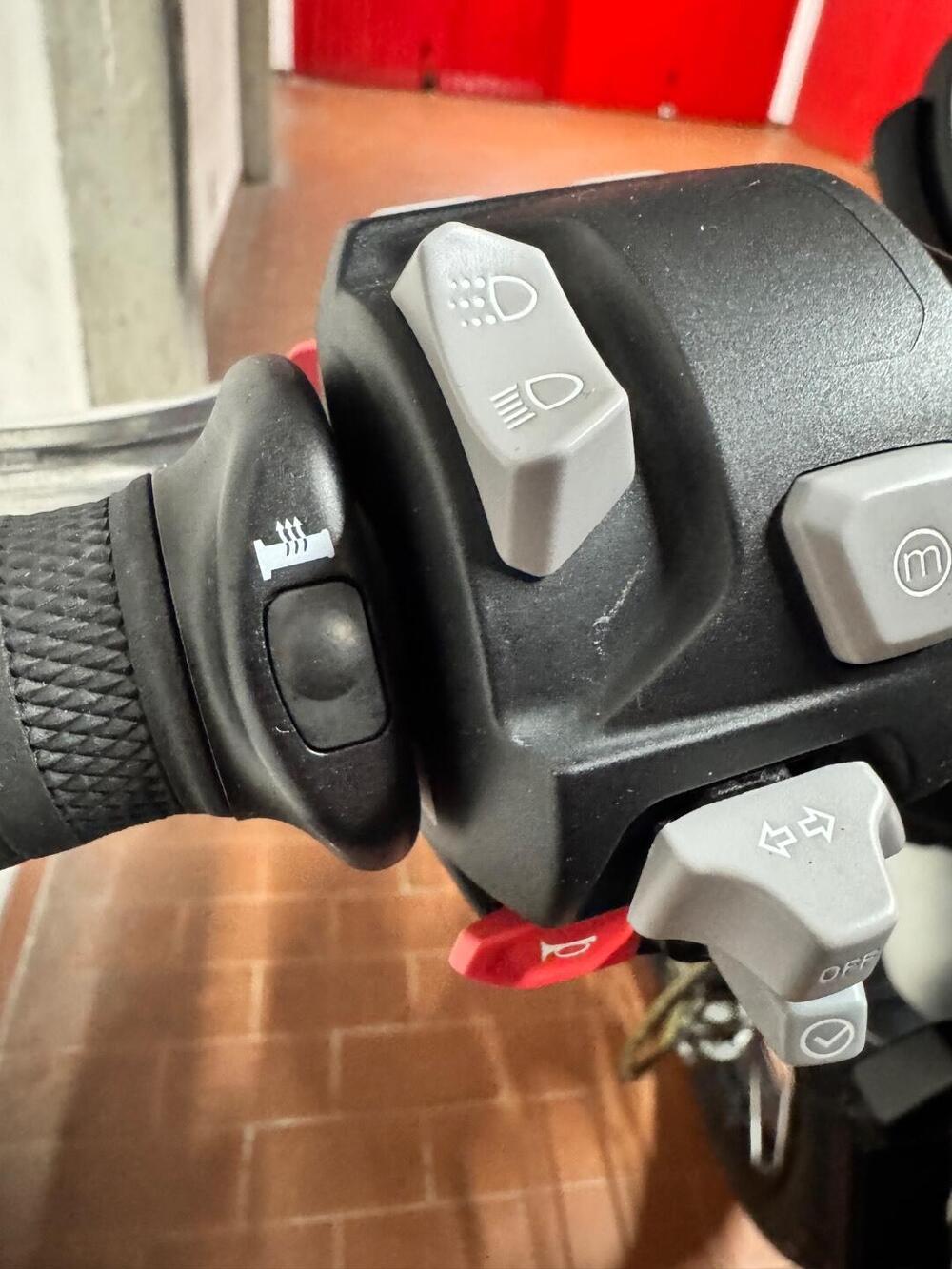 Triumph Scrambler 1200 XC (2021 - 23) (6)