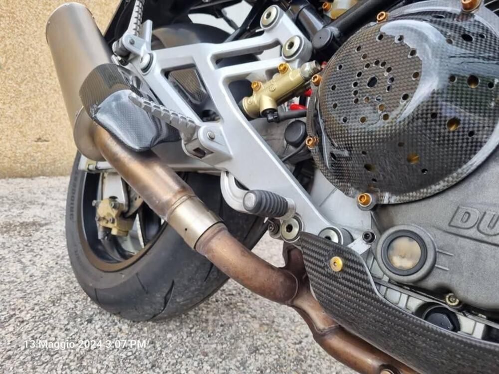 Ducati Monster 900 I.E. (1999 - 02) (17)