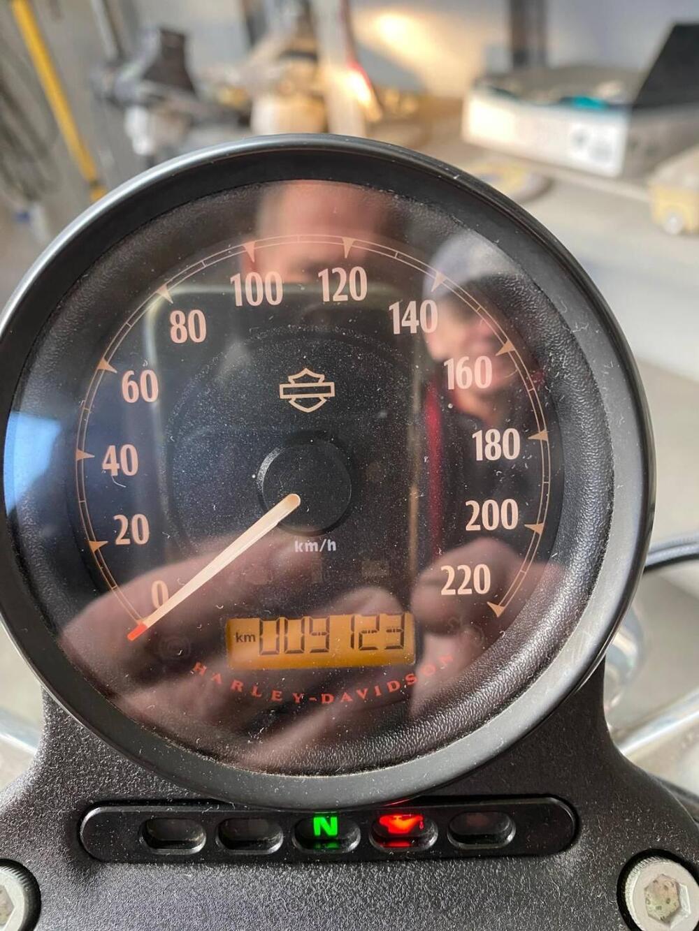 Harley-Davidson 883 SuperLow (2010 - 16) - XL 883L (4)