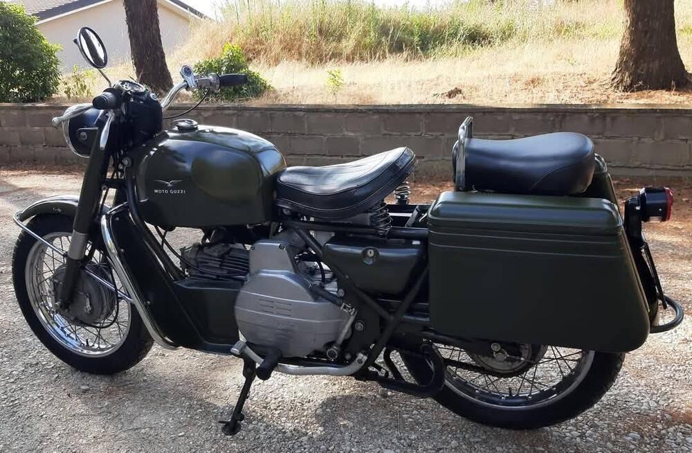 Moto Guzzi Nuovo Falcone (2)