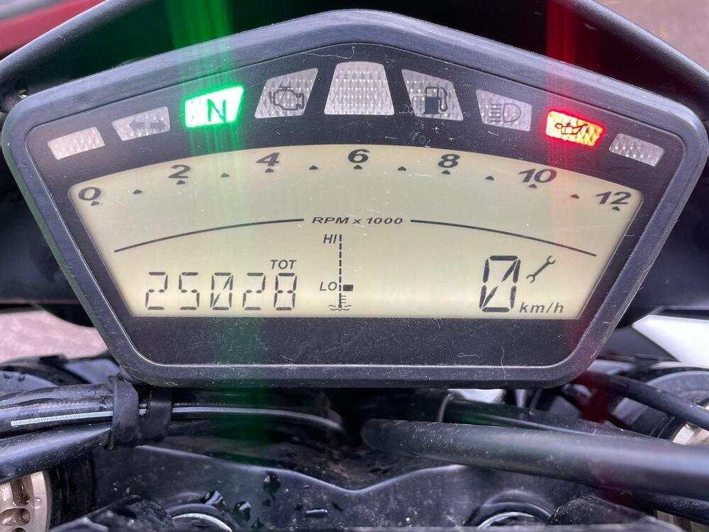 Ducati Hypermotard 1100 EVO SP (2010 - 12) (4)