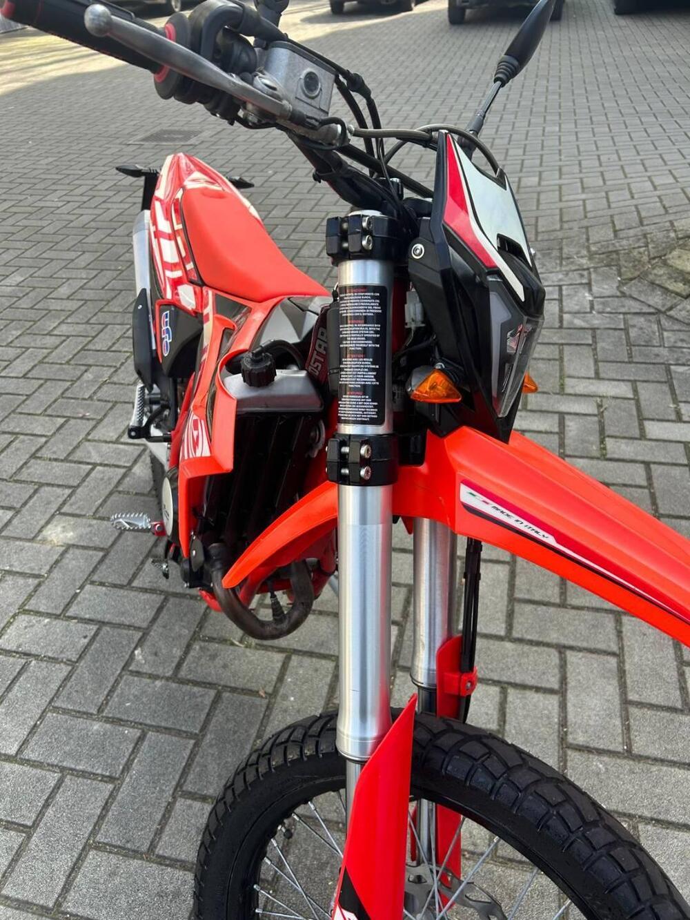 Betamotor RR 125 4T Enduro LC (2021 - 23) (2)