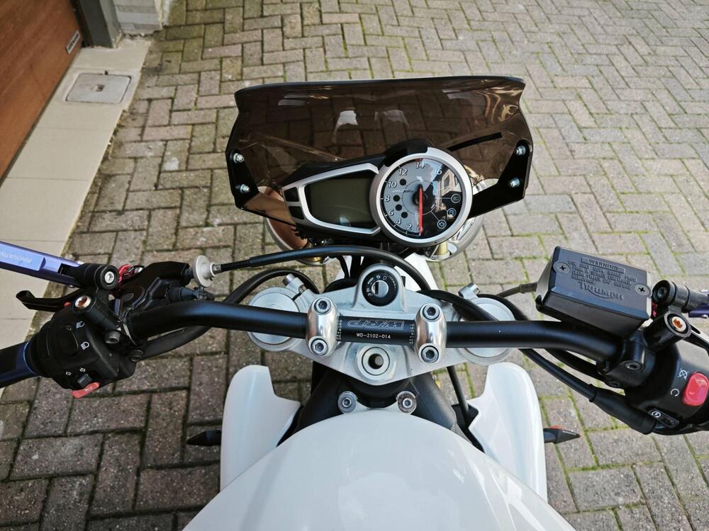 Triumph Street Triple (2007 - 12) (7)