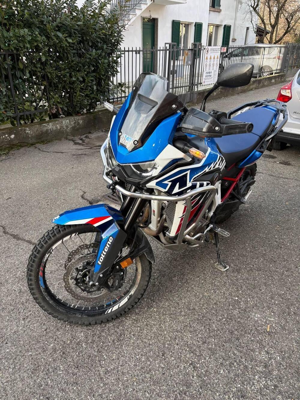 Honda Africa Twin CRF 1100L Urban (2022 - 23) (3)