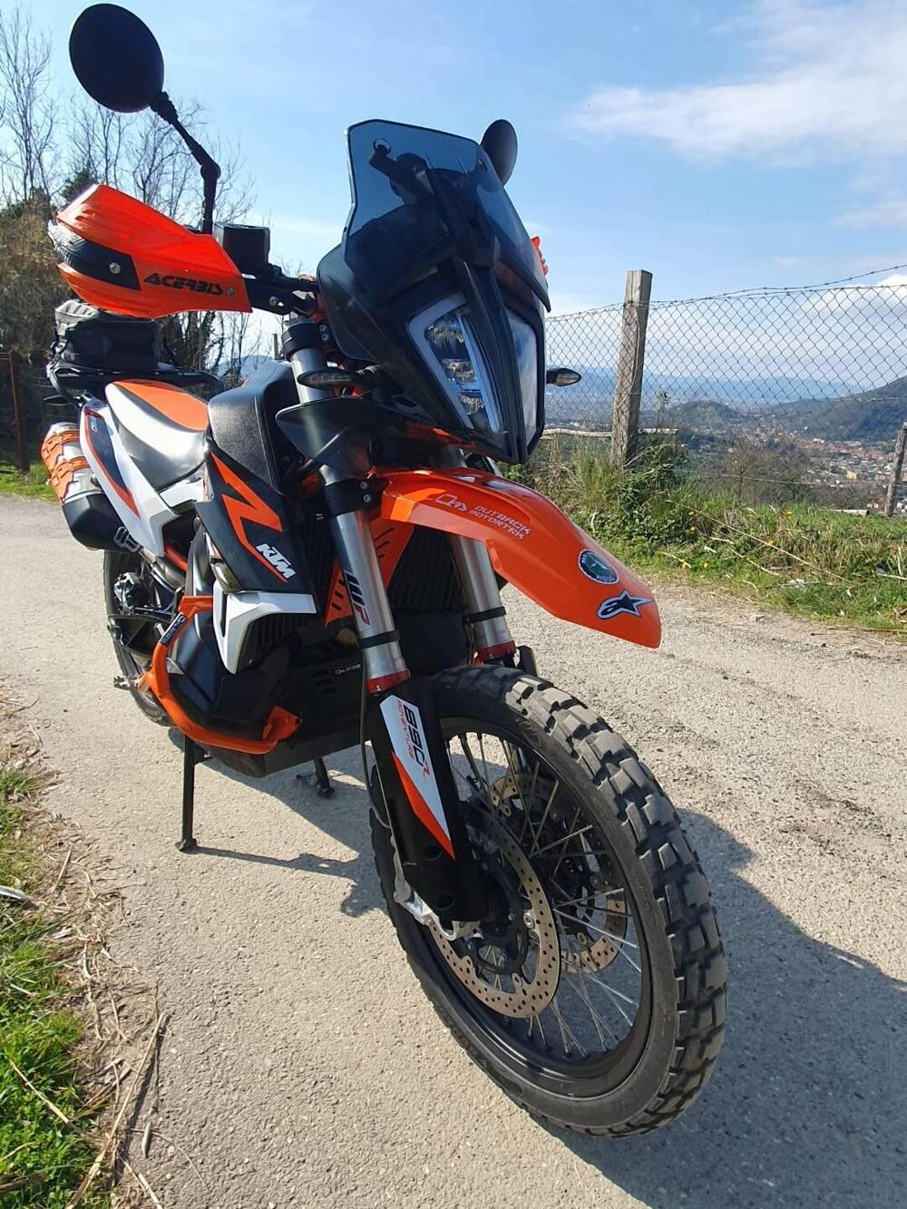 KTM 890 Adventure R (2022) (2)