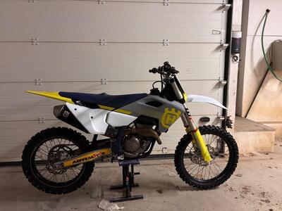 Husqvarna TC 250 (2024) usata