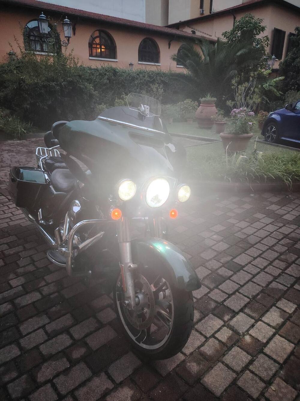 Harley-Davidson 1690 Street Glide Special (2014 - 16) - FLHX (6)