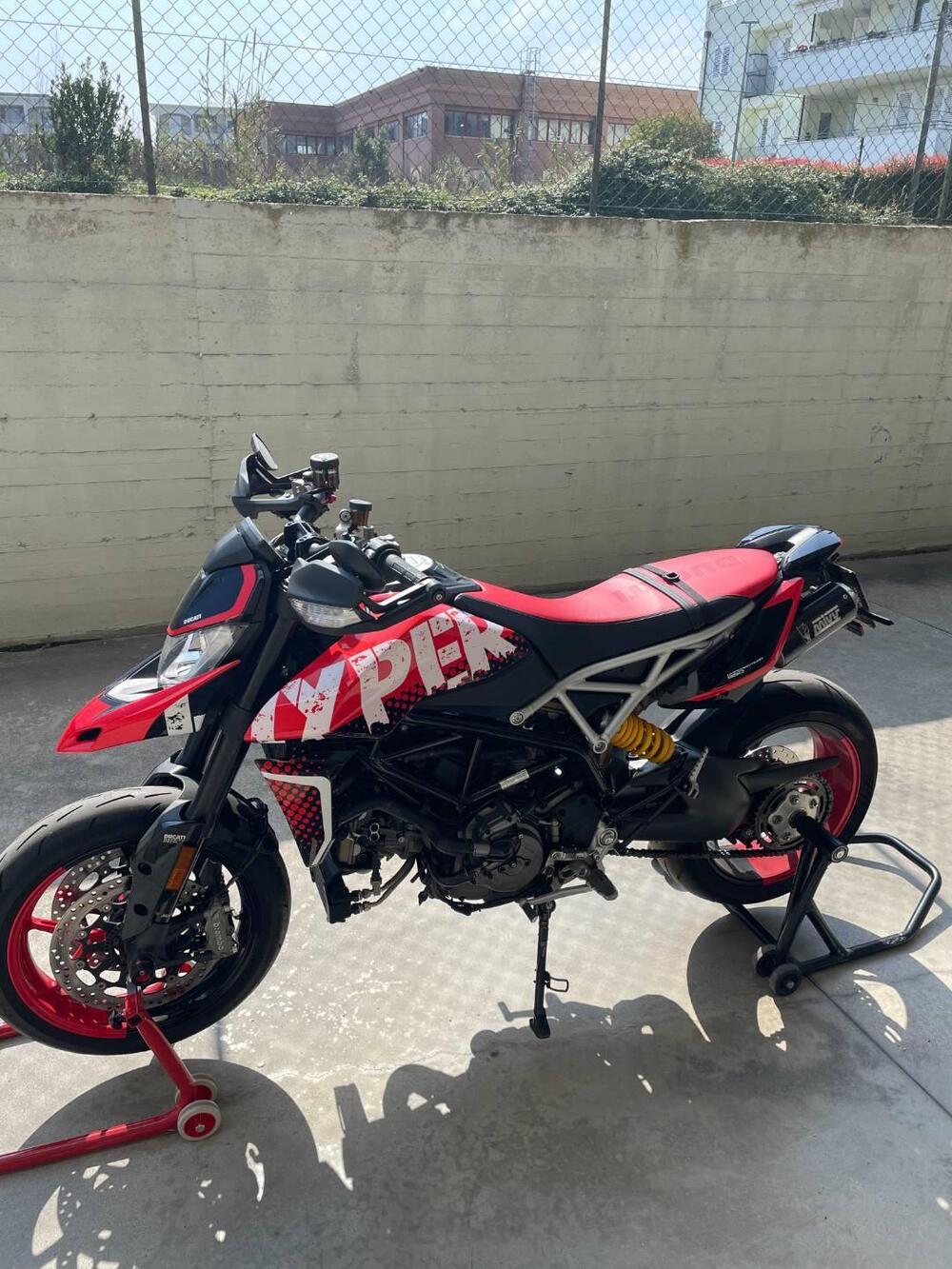 Ducati Hypermotard 950 RVE (2020) (14)