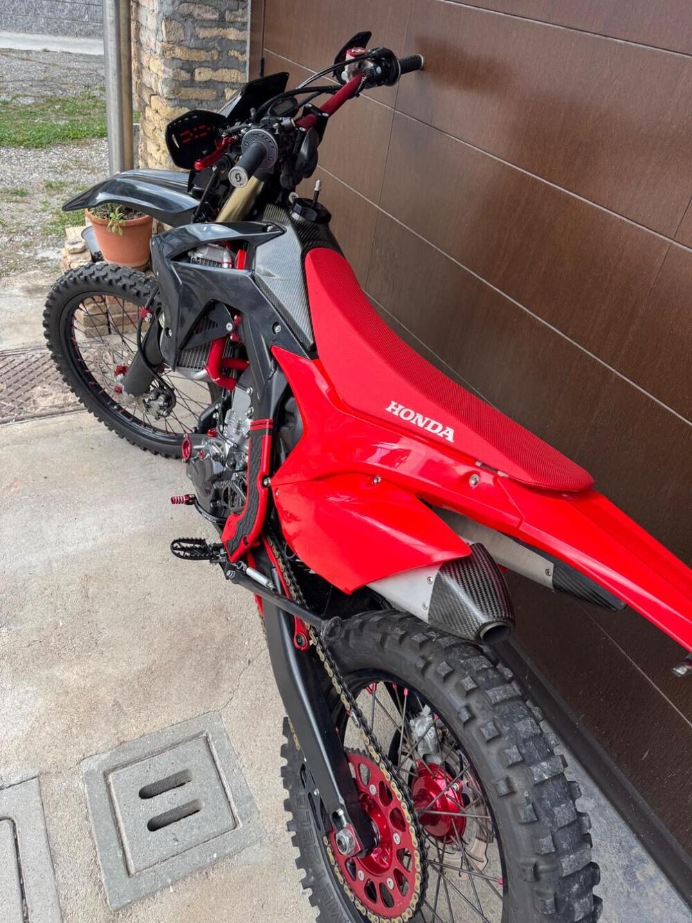 Honda CRF 250R (2014) (3)