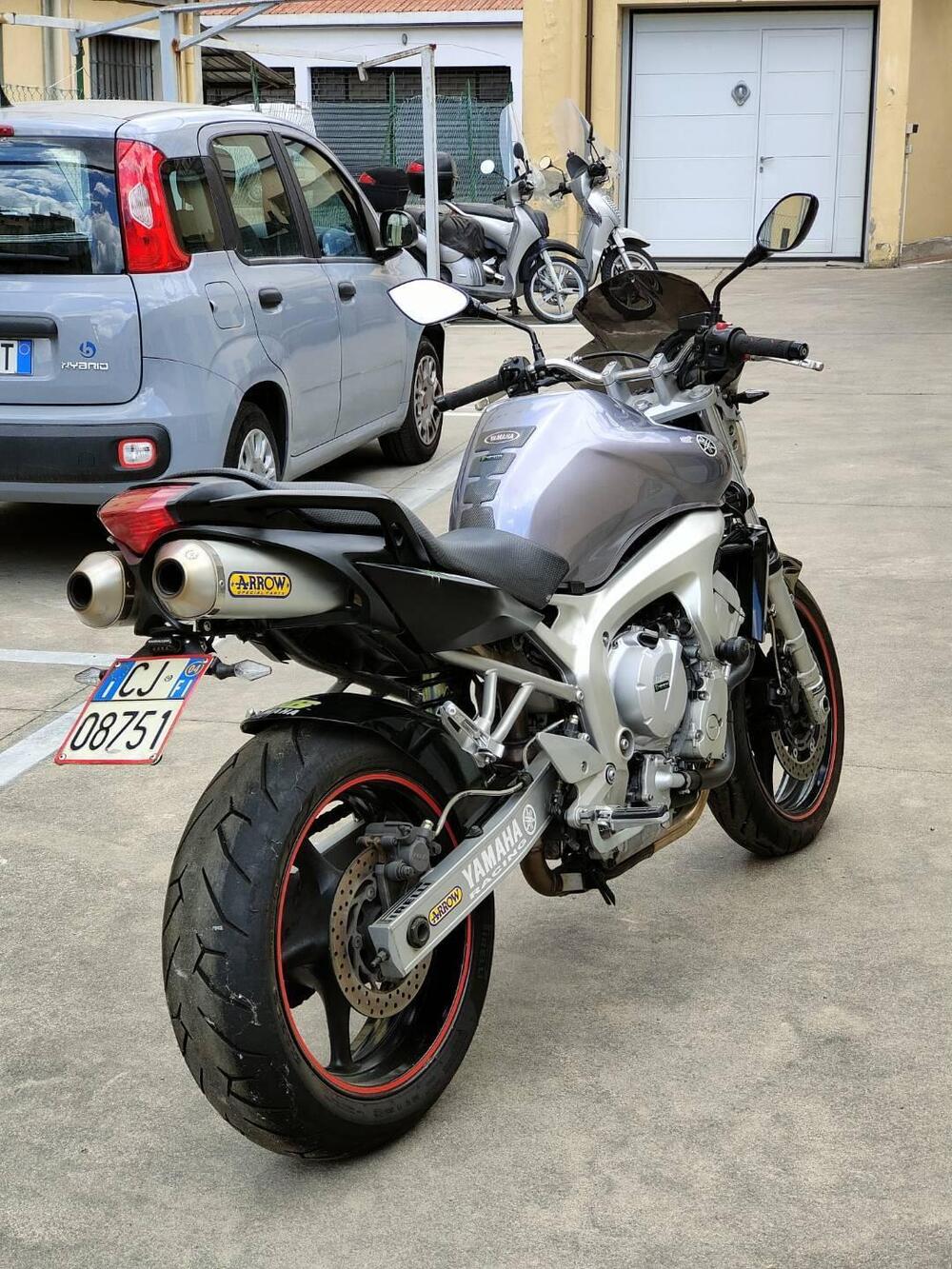 Yamaha FZ6 (2004 - 07) (2)