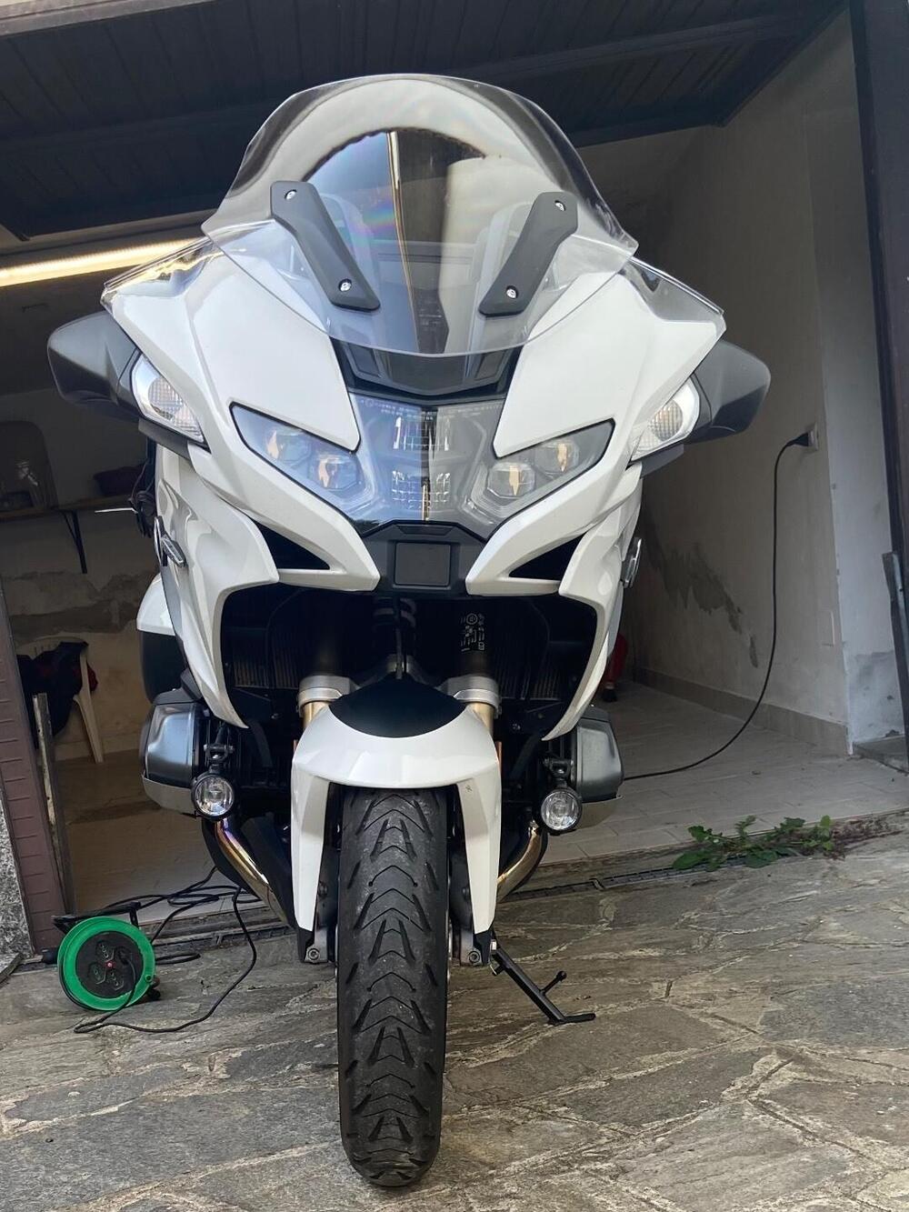 Bmw R 1250 RT (2021 - 25) (2)