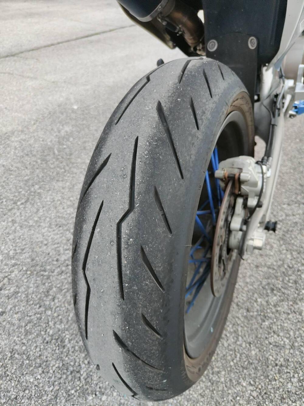 Husqvarna 701 Supermoto (2017 - 19) (16)