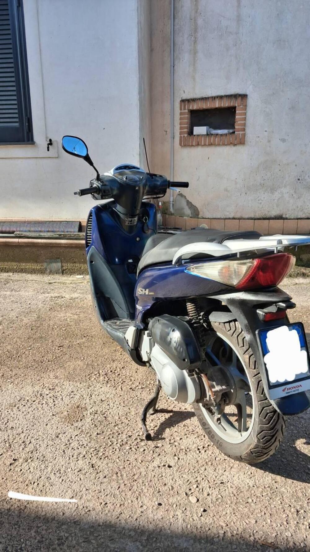 Honda SH 125 i (2005 - 08) (4)