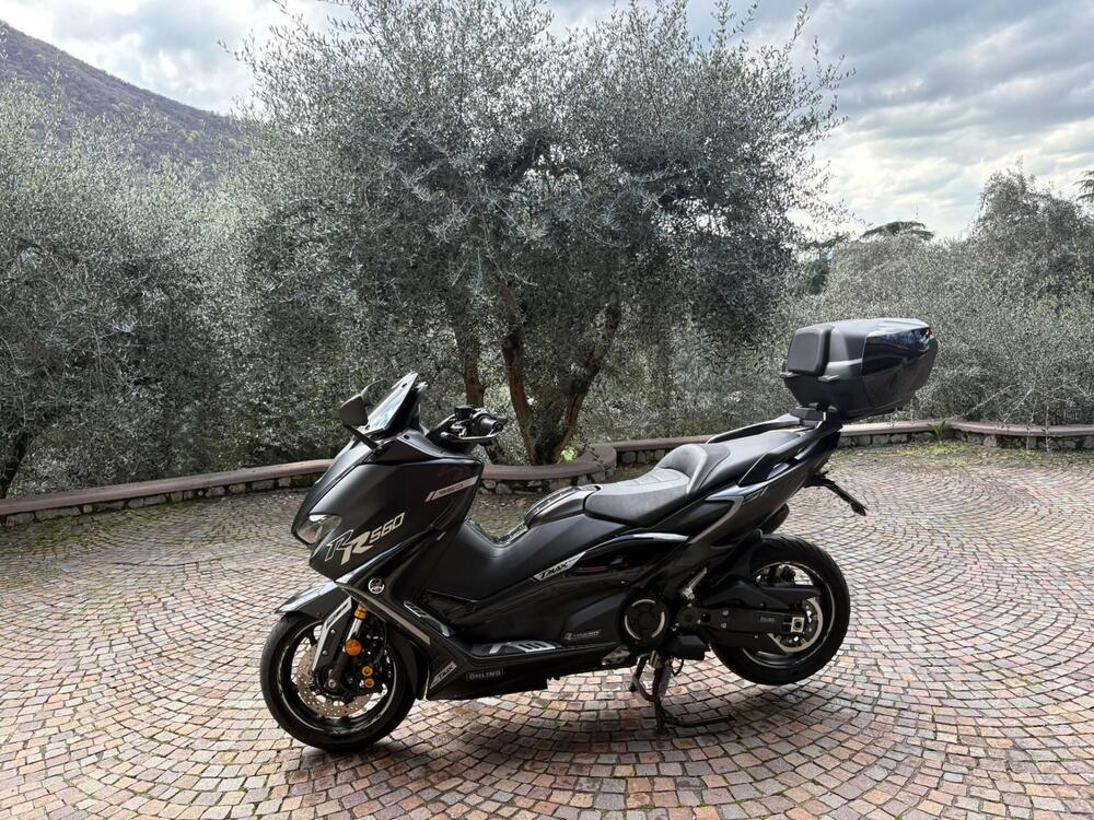 Yamaha T-Max 560 Tech Max (2020) (2)