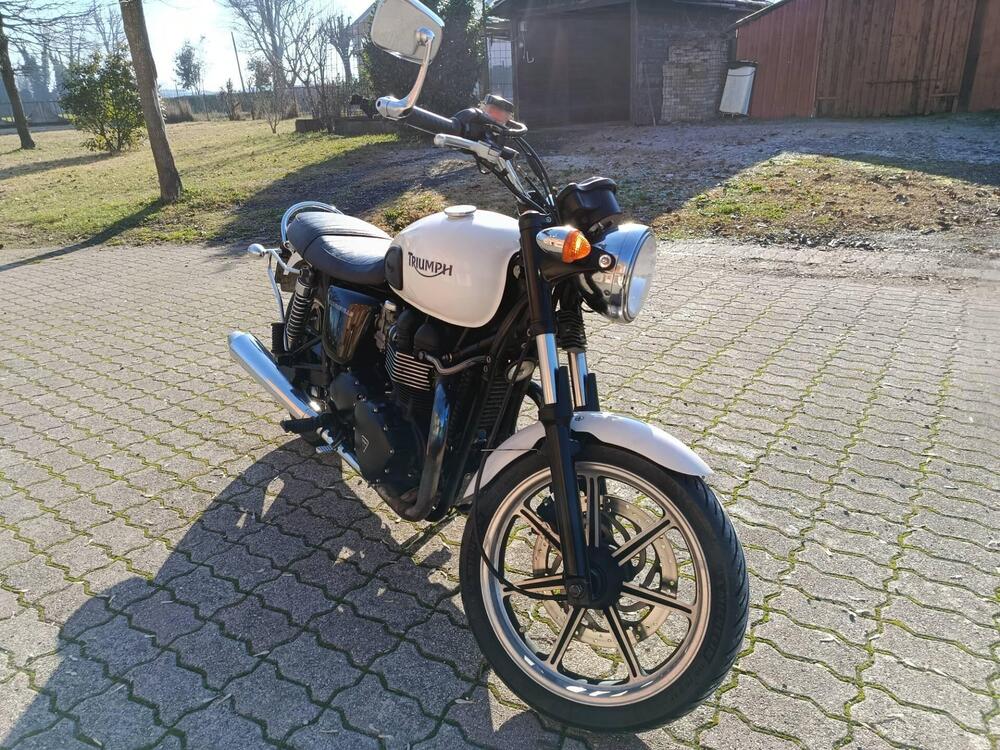 Triumph Bonneville SE (2009 - 13) (3)