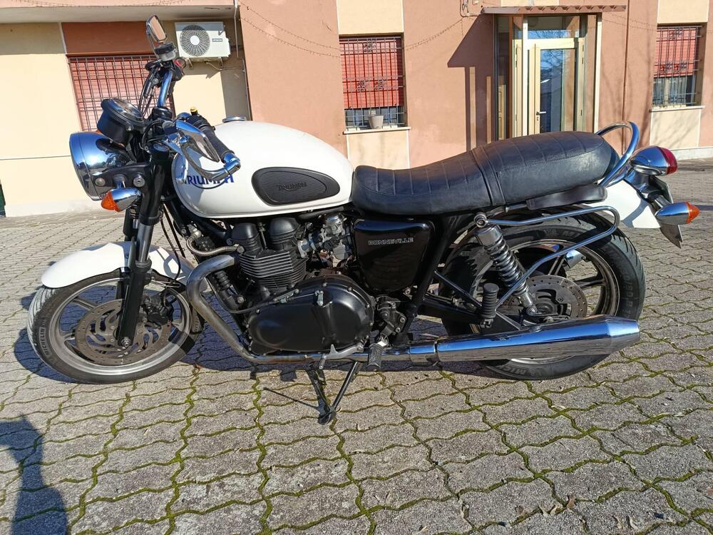 Triumph Bonneville SE (2009 - 13) (5)