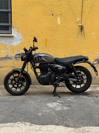 Royal Enfield HNTR 350 (2022 - 26) usata