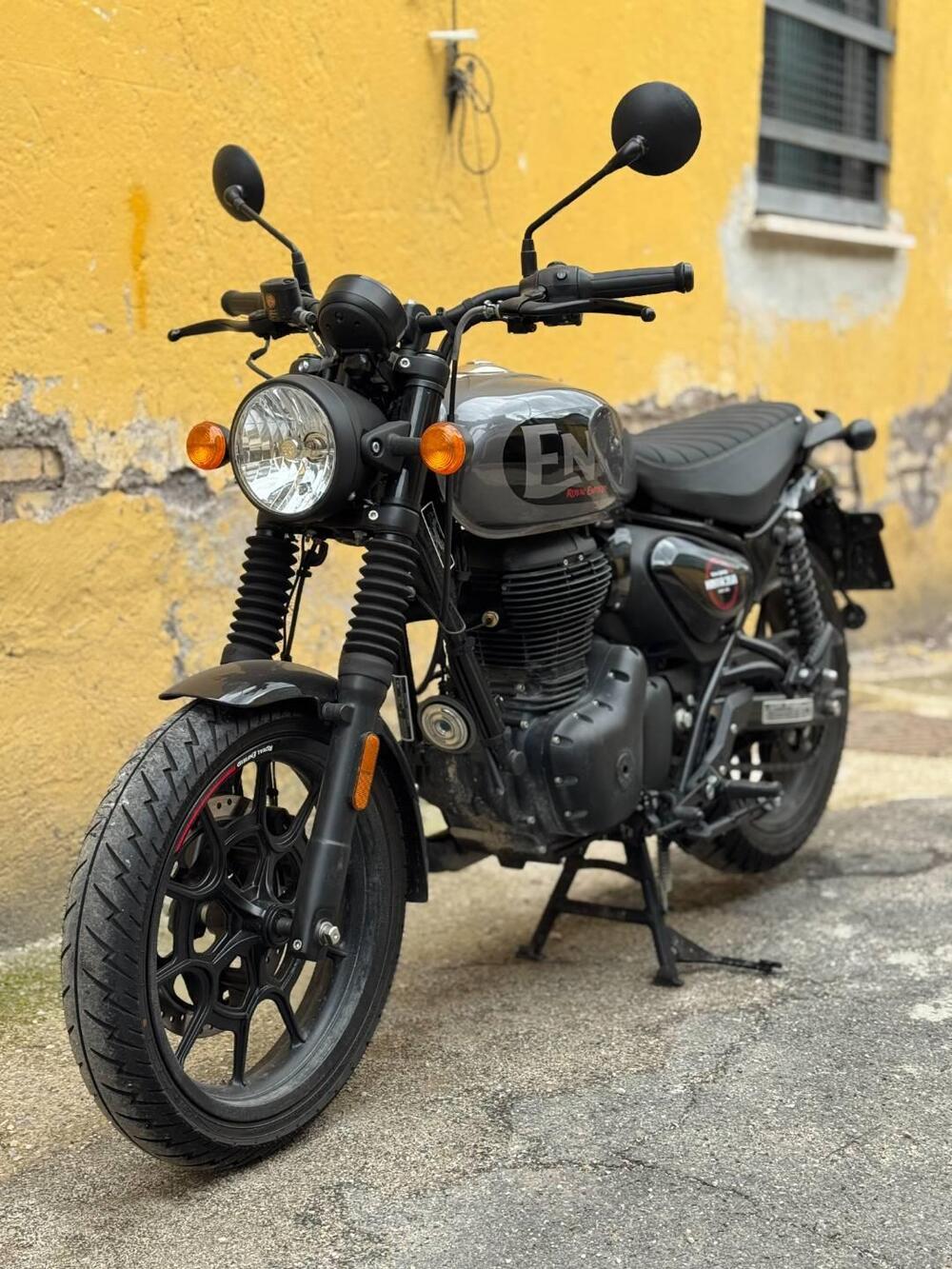 Royal Enfield HNTR 350 (2022 - 26) (2)