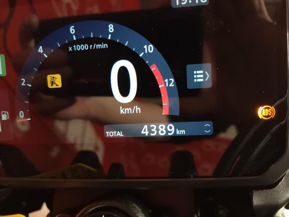 Honda CB 125 R (2024 - 26) (7)