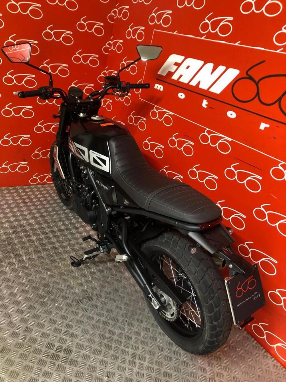 Brixton Motorcycles Crossfire 500 X (2021 - 26) (4)