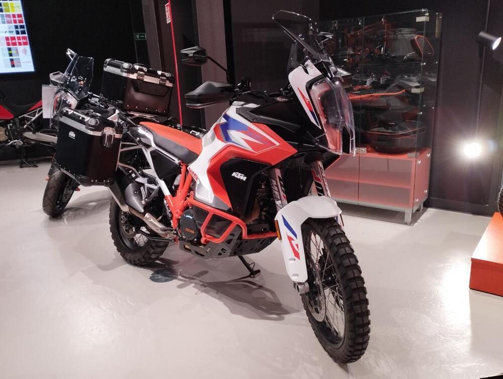 KTM 1290 Super Adventure R (2022 - 25) (2)