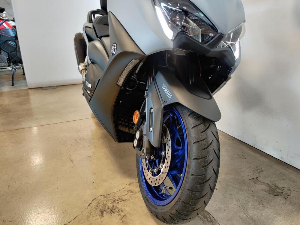Yamaha T-Max 560 (2020 - 21) (4)
