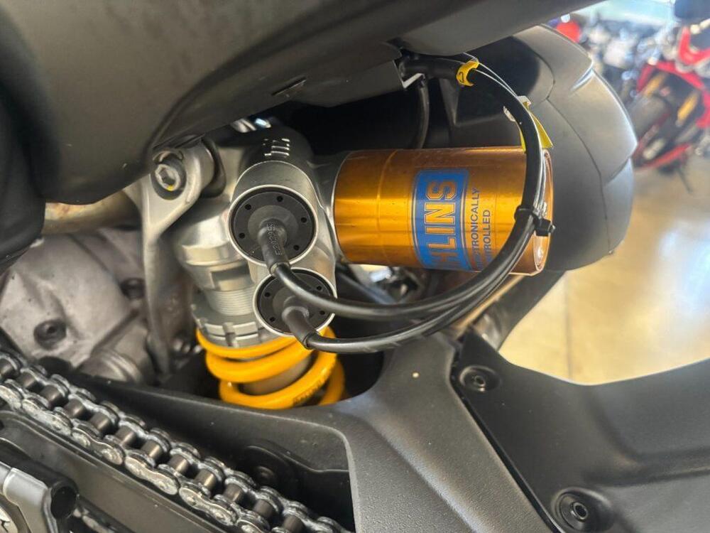 Ducati Streetfighter V4 S (2023 - 24) (15)
