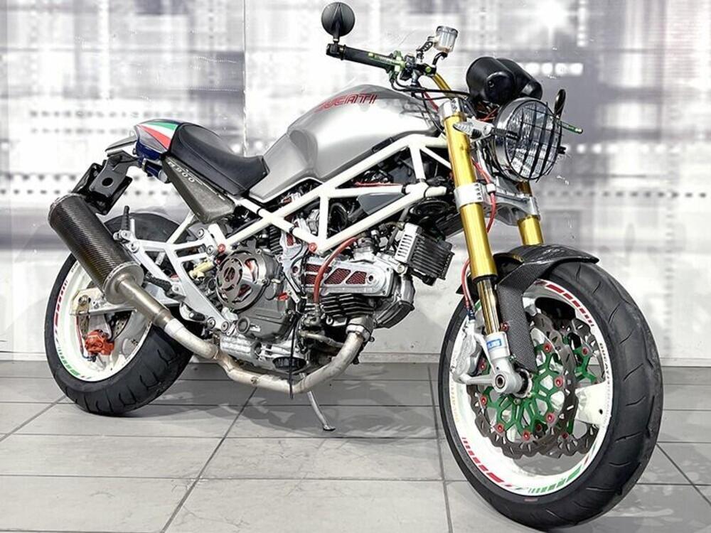 Ducati Monster 900 City (1998 - 02)