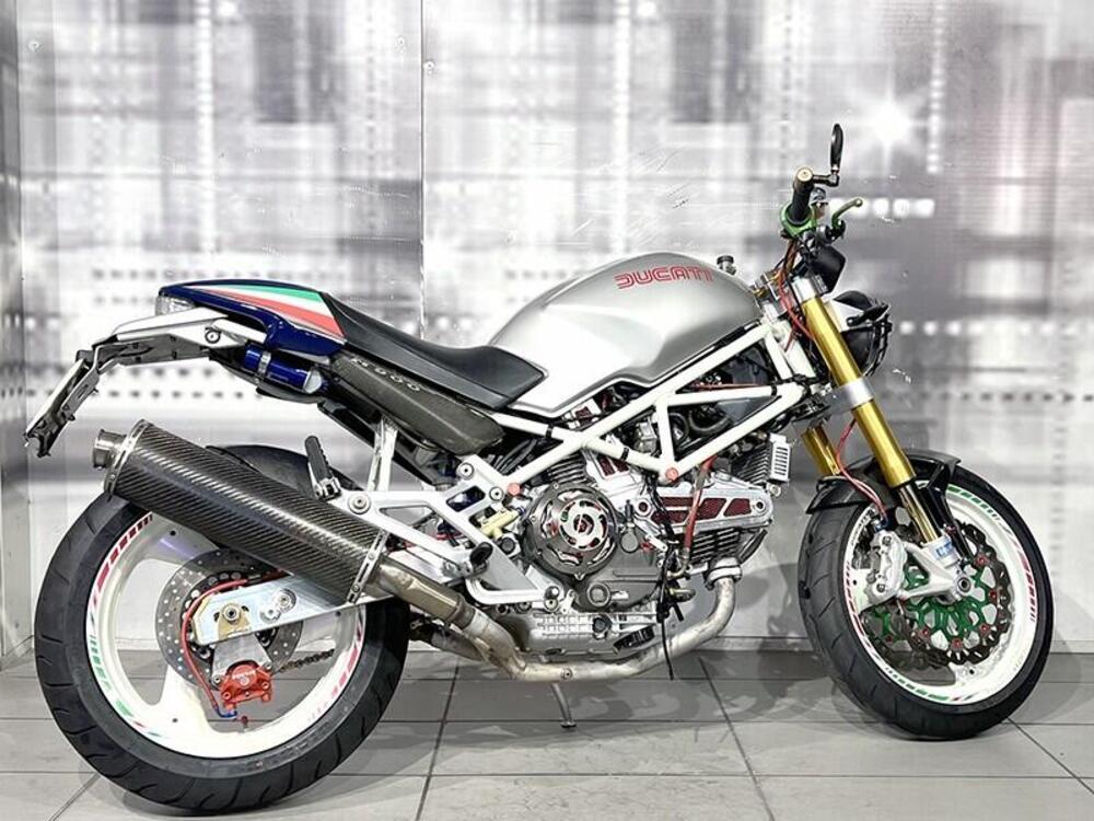 Ducati Monster 900 City (1998 - 02) (8)