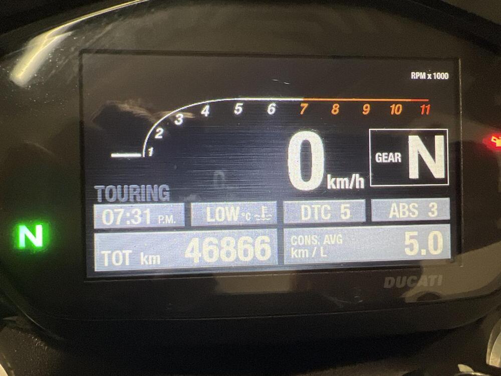 Ducati Monster 1200 R (2016 - 19) (10)