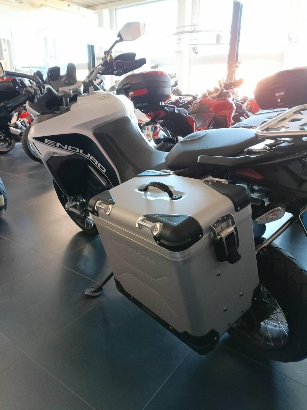 Ducati Multistrada 1200 Enduro (2016 - 18) (3)