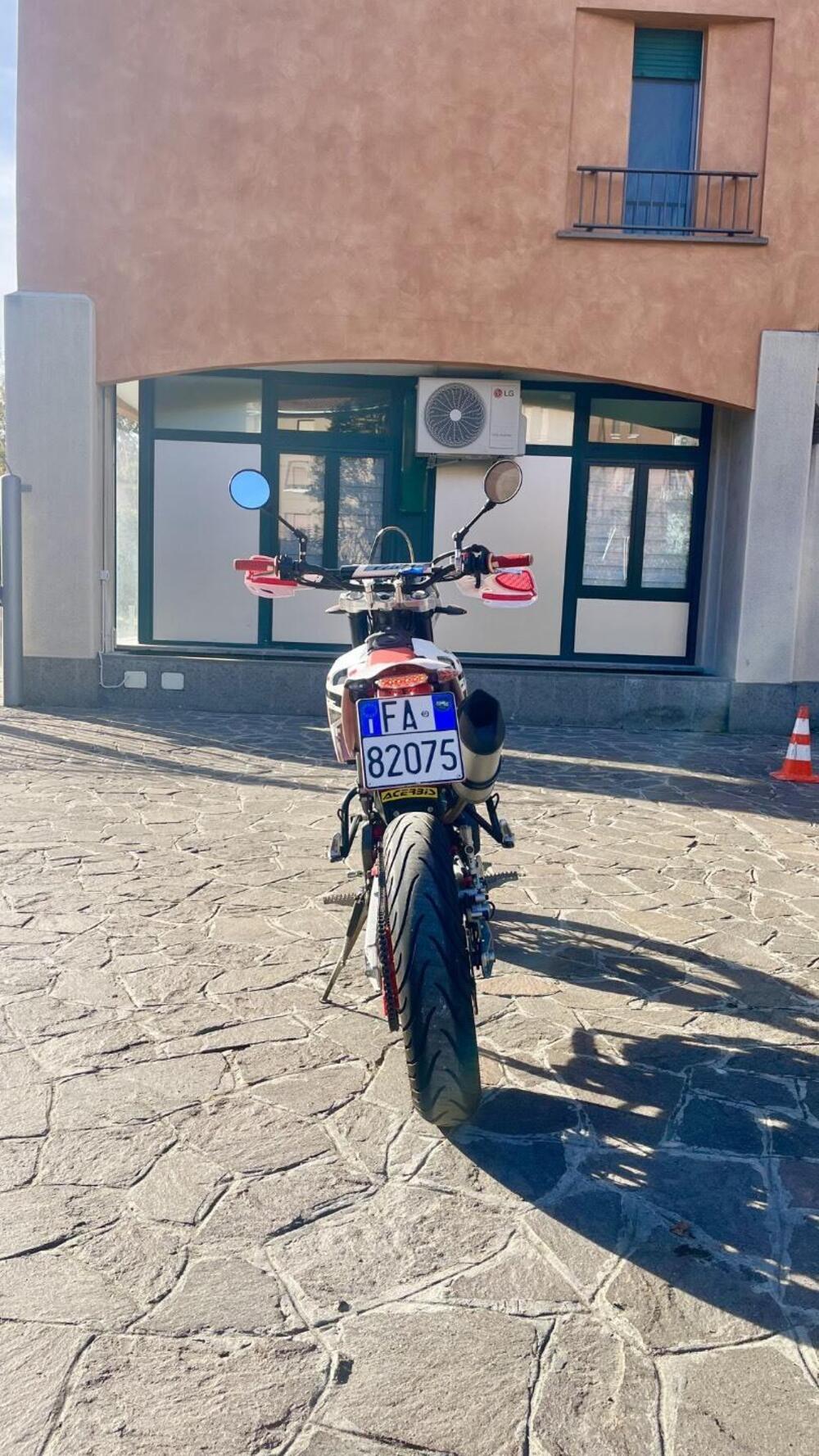 Fantic Motor XMF 125 Motard Performance 4t (2021 - 22) (7)