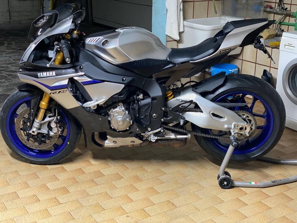 Yamaha YZF R1 M (2015 - 16) (3)