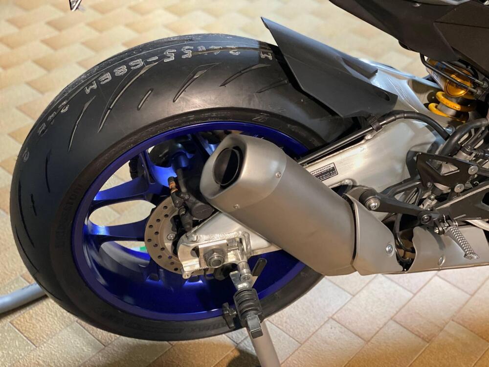 Yamaha YZF R1 M (2015 - 16) (5)