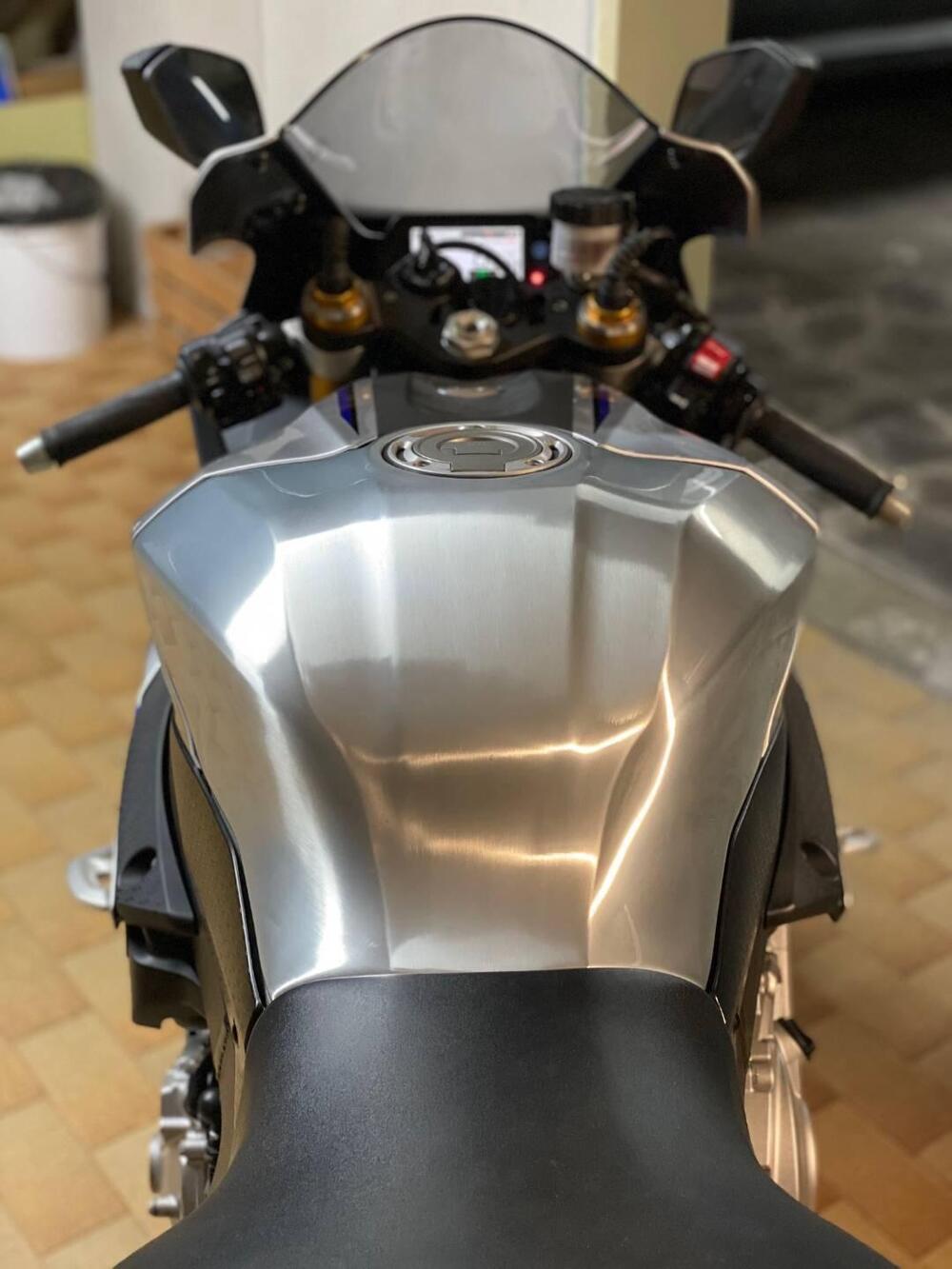 Yamaha YZF R1 M (2015 - 16) (7)