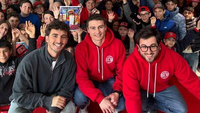 MotoGP 2026. Pecco Bagnaia a Chivasso insieme ai suoi fan: &ldquo;Con Marc Marquez mi sono trovato subito molto bene. Kimi Antonelli &egrave; fighissimo&rdquo;