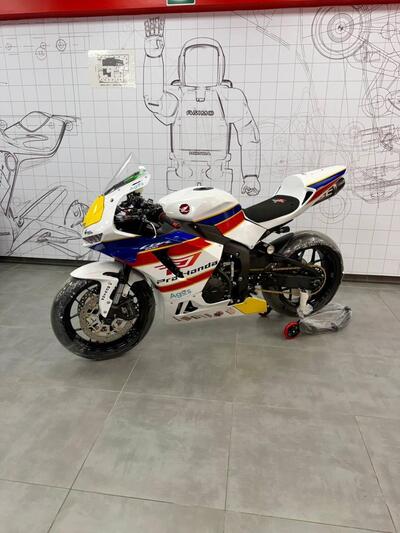 Honda CBR 600 RR (2024 - 26) nuova