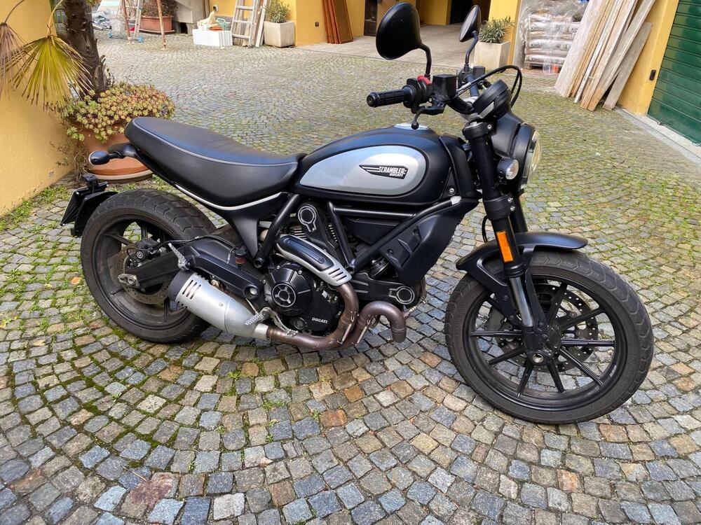 Ducati Scrambler 800 Icon Dark (2020) (2)