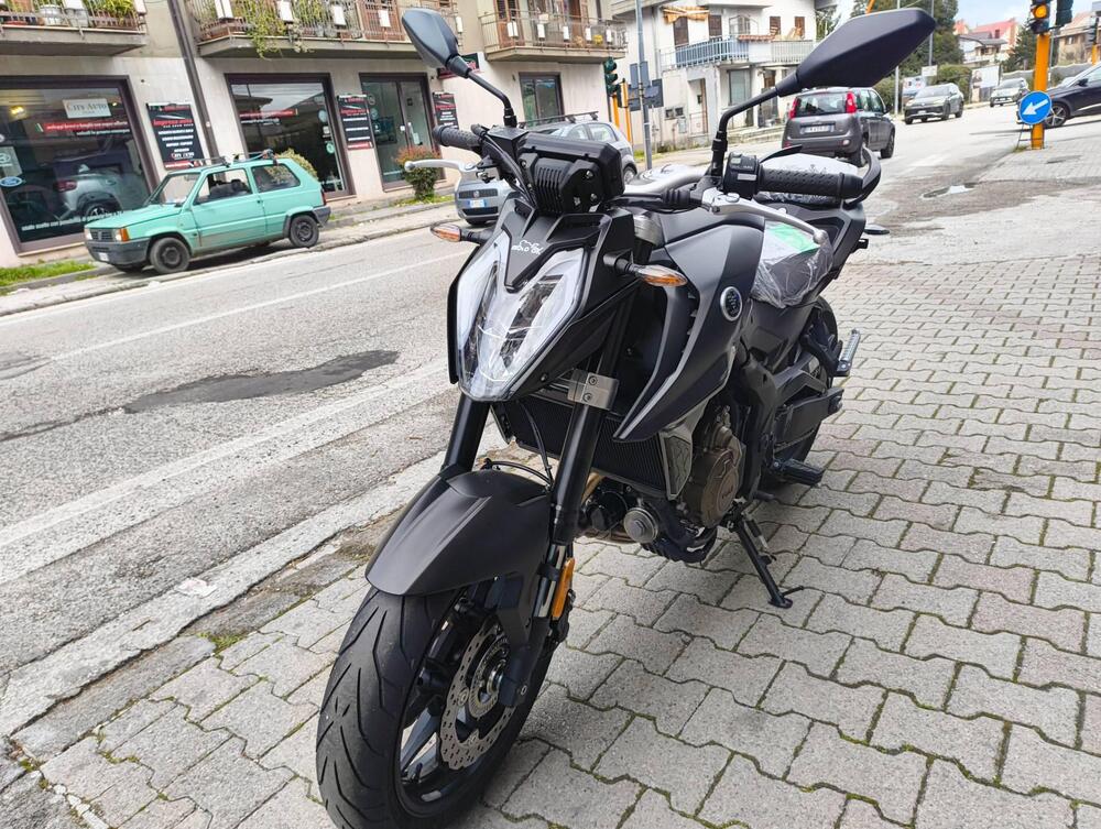 Voge Brivido 625R (2025 - 26) (4)